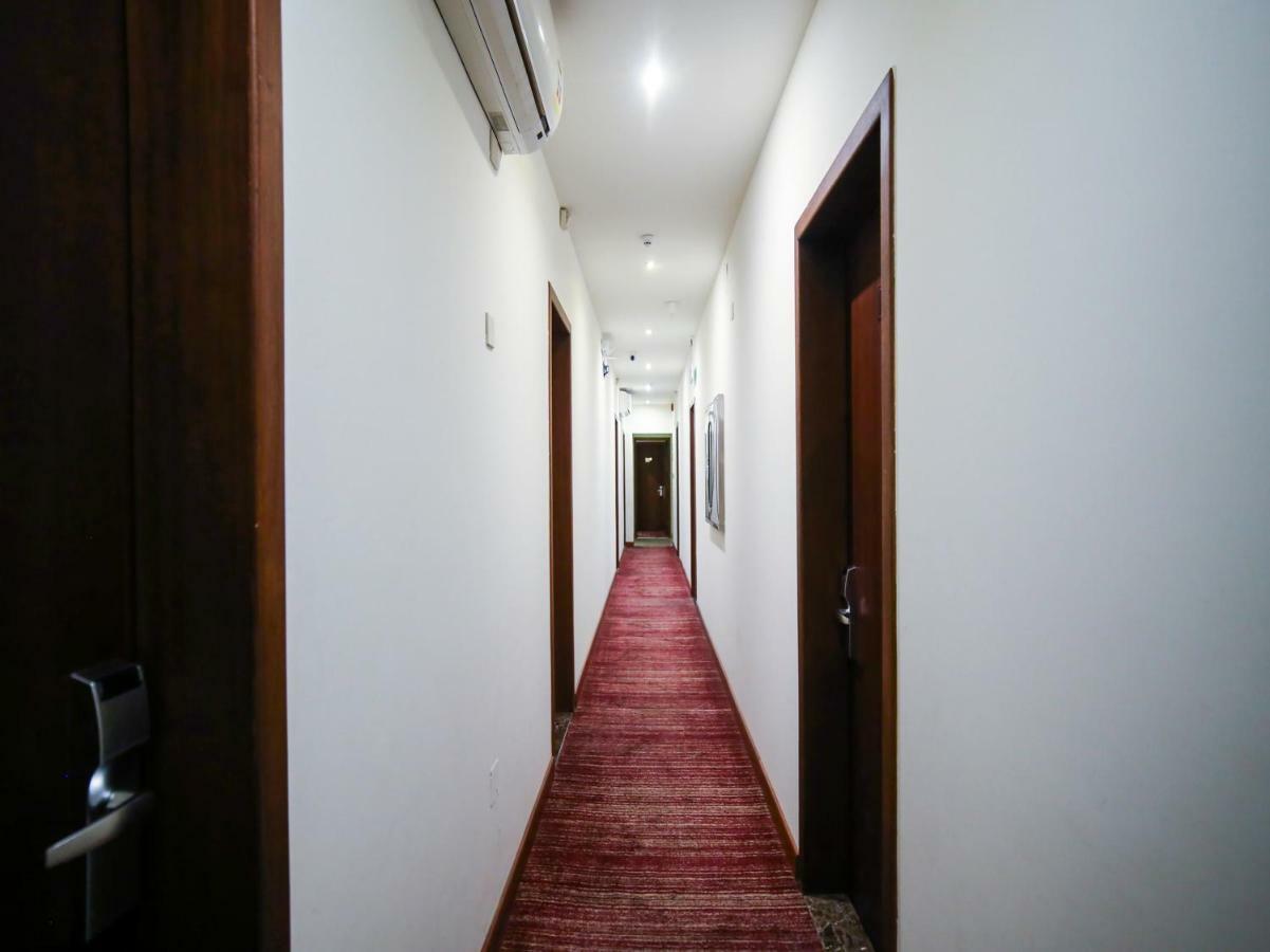 Night Inn Hotel Ал Хубар Екстериор снимка